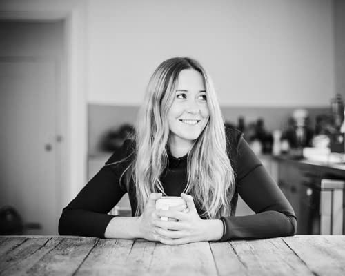 A Modern Way to Eat: Over 200 satisfying, everyday vegetarian recipes (that will make you feel amazing)