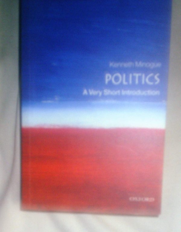 Politics: A Very Short Introduction (Very Short Introductions)